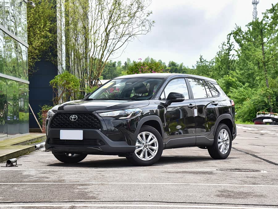 Toyota Corolla Cross · 2024